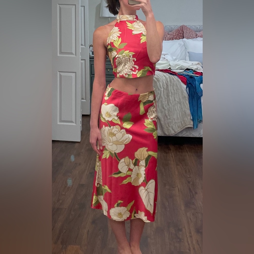 Two piece satin tropical set - size s